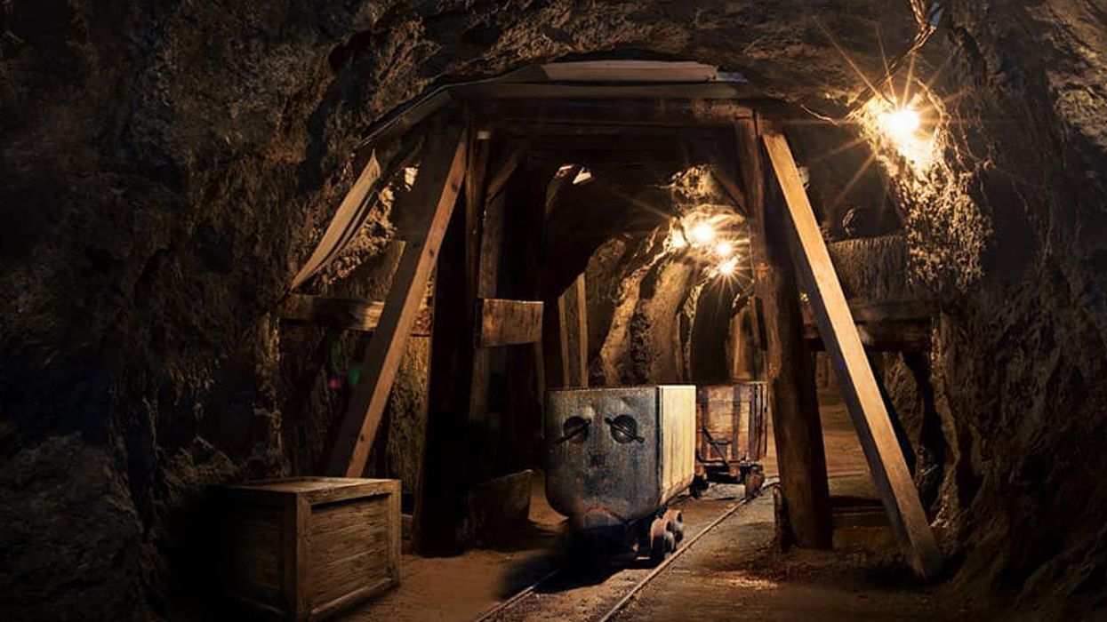 Escape Room In Ottawa Traps You Below Ground In A Radioactive Mine