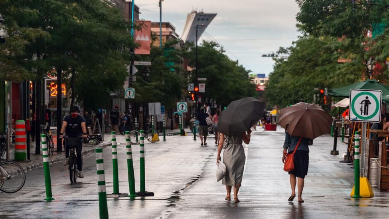 Été sous la pluie à Montréal, Québec.