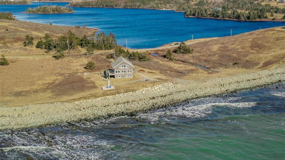 This House For Sale In Nova Scotia On The Ocean Looks Like A Beach
