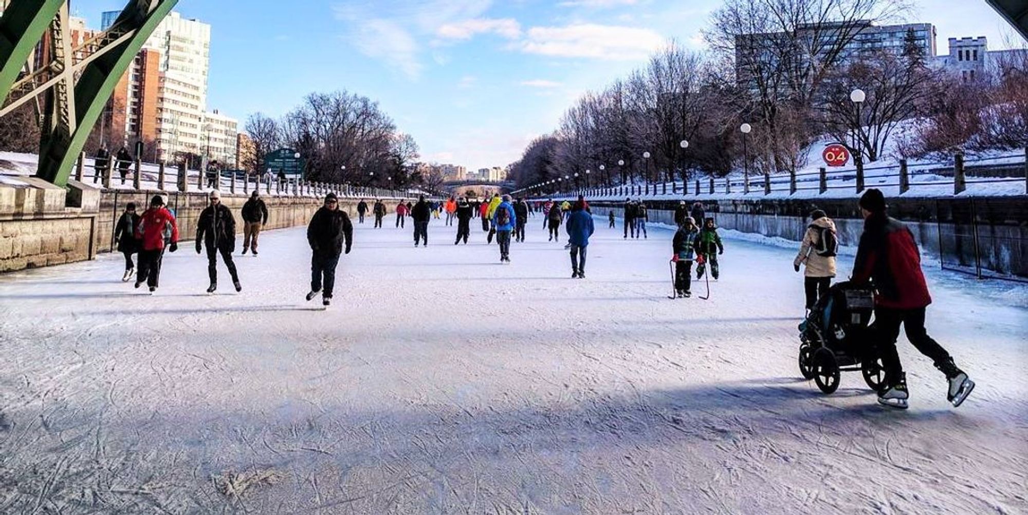 This Canadian Outdoor Rink Is Ranked 1 In North America Narcity