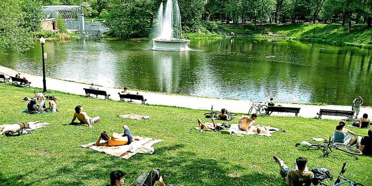 Les 10 Plus Beaux Parcs A Montreal Pour Profiter Du Soleil Narcity
