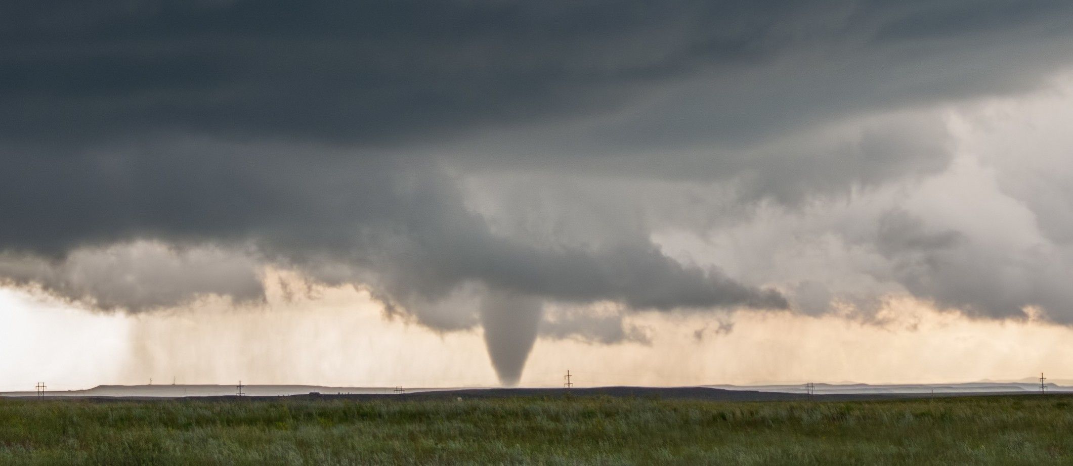 Parcourir 100m En Volant Dans Une Tornade