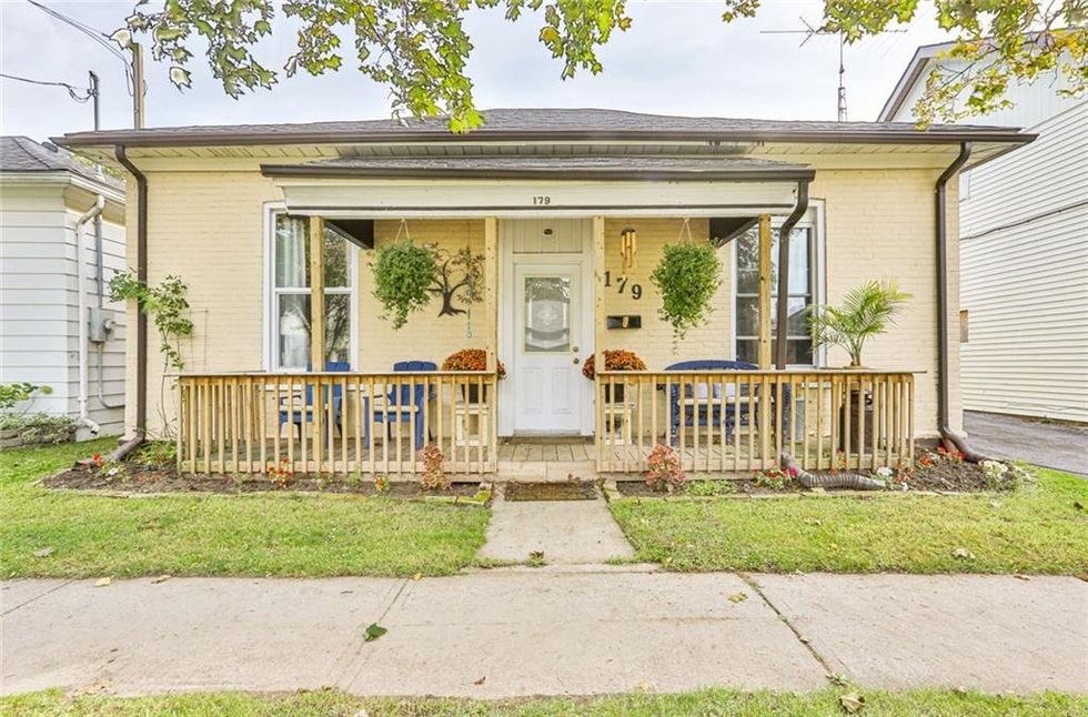 Cheap Ontario Homes For Sale That Cost Under 300,000 Narcity