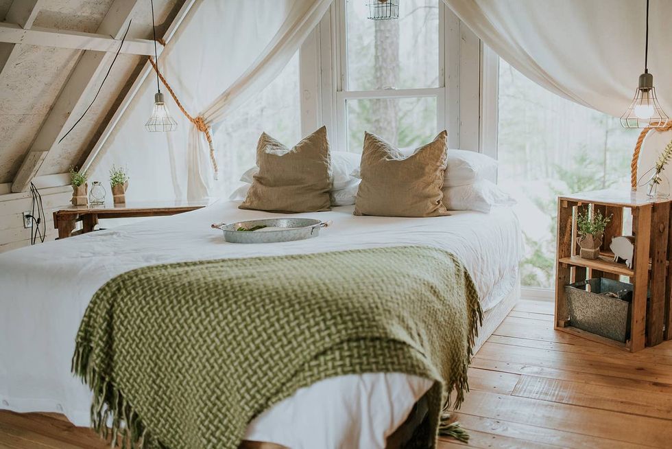 This North Carolina Treehouse Airbnb Is The Perfect Secluded Getaway