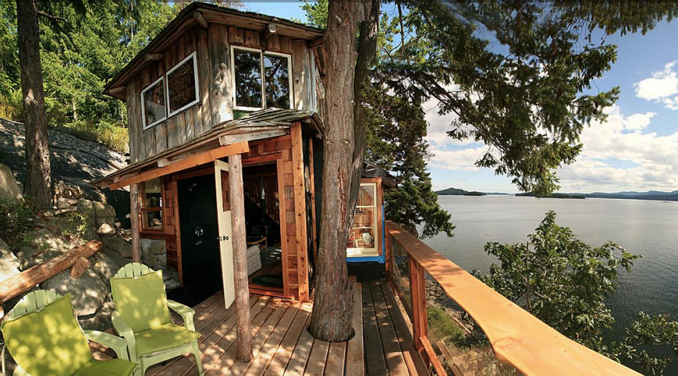6 Cheap Treehouses To Rent In BC With Your Best Friends Narcity