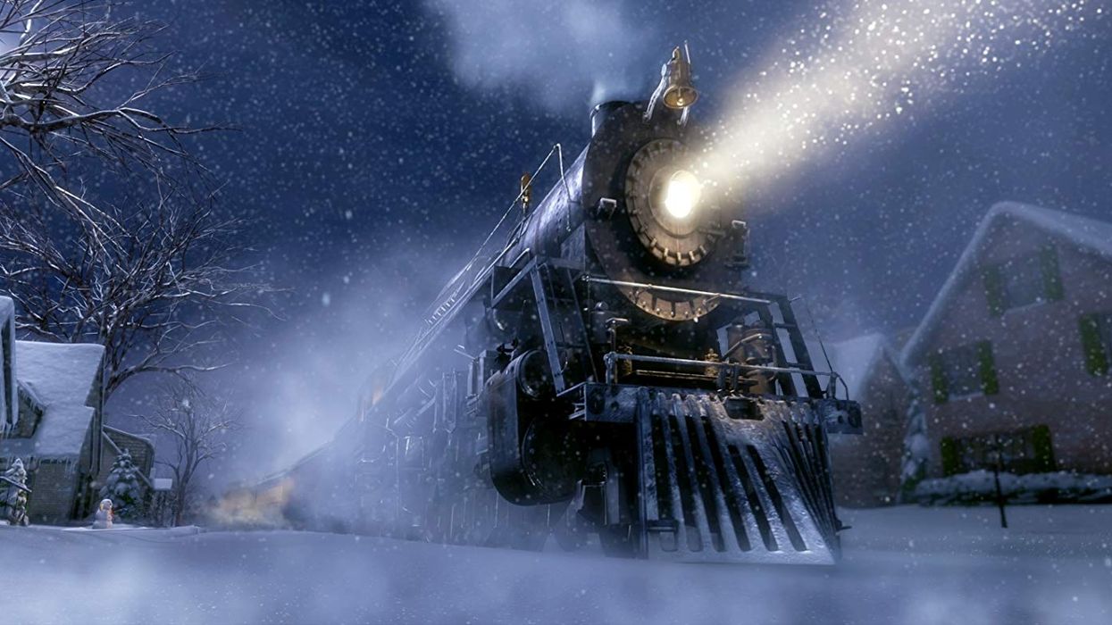 Toronto's Polar Express Will Transport You To The North Pole This Christmas Movie Train