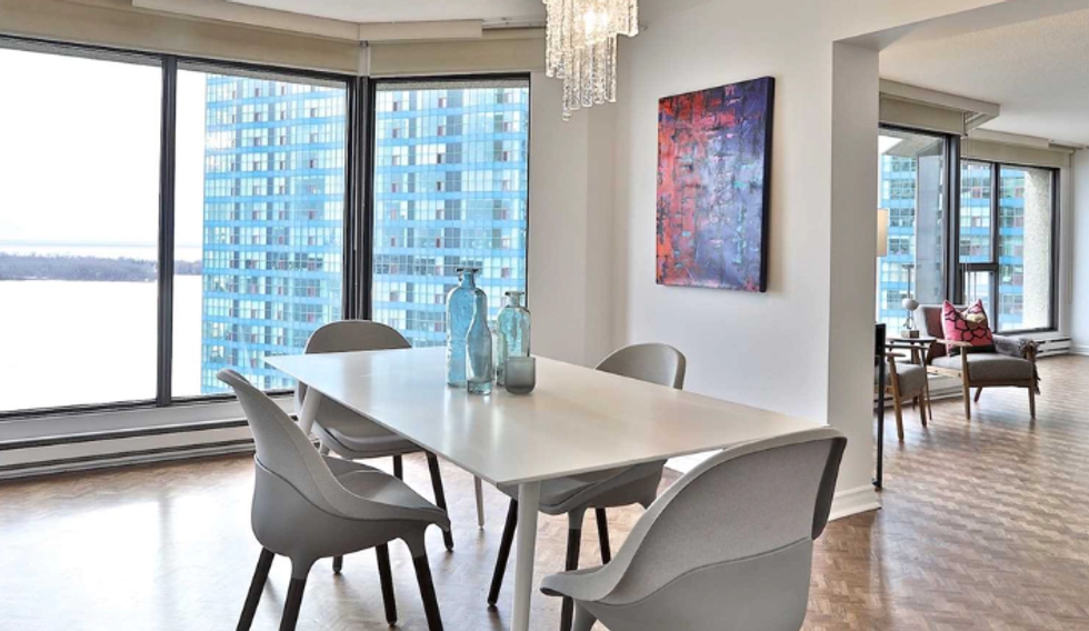 Toronto Condo For Sale Is A Luxurious House In The Sky Narcity