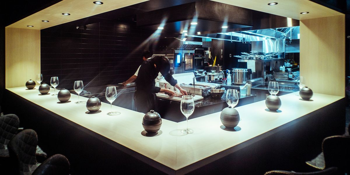 Calgary's Hidden Restaurant Has A Secret Entrance & There Are Only 8