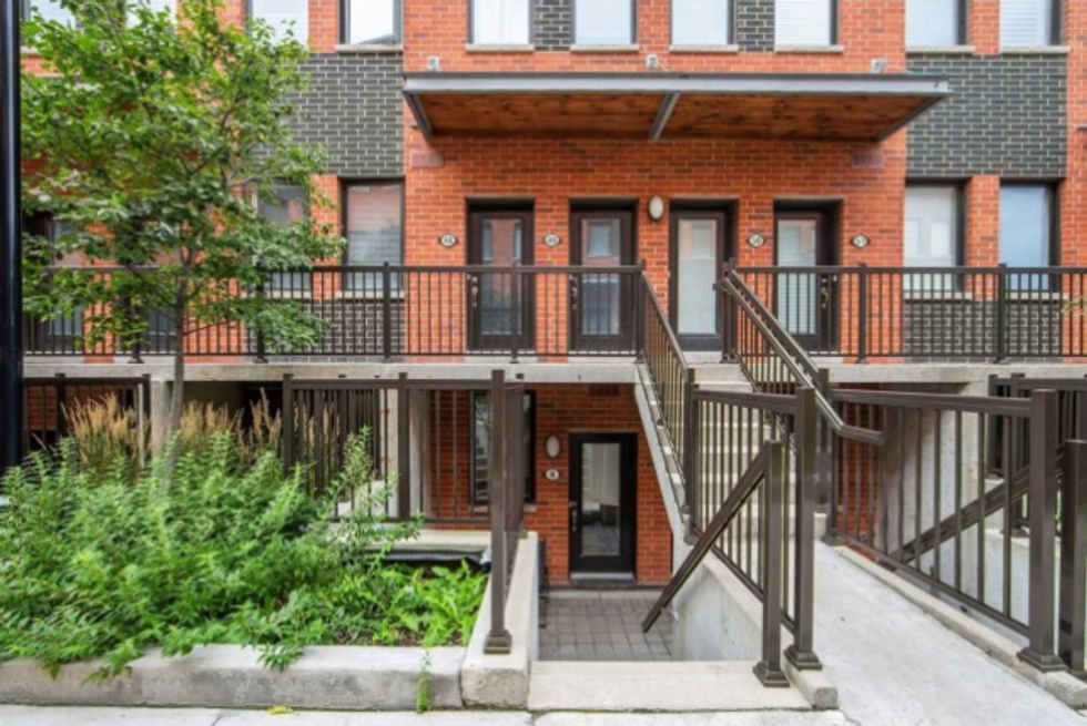 Toronto Townhouses For Sale That Won't Break The Bank Narcity