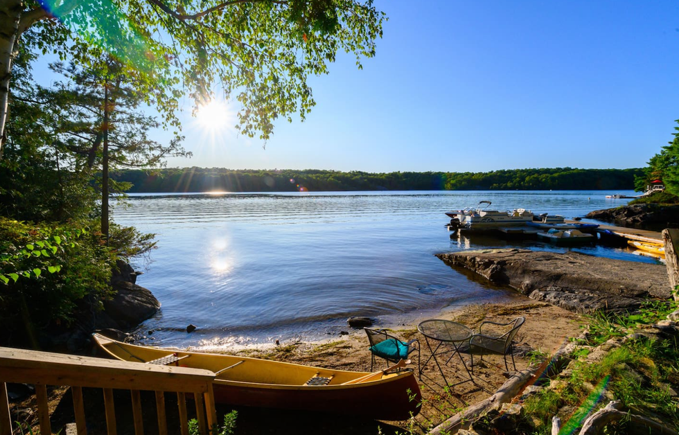 Lakeside Ontario Airbnb Has A Private Beach & It's Cheap To Rent With