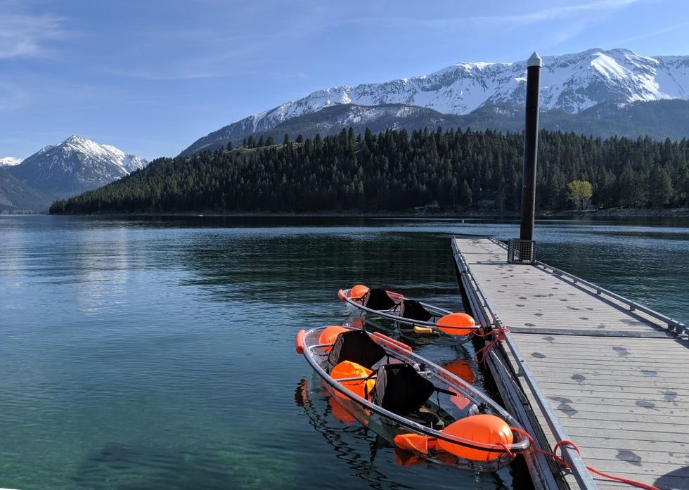 This PNW Kayaking Adventure Lets You Explore Oregon's Wallowa Lake In A Glass Kayak Narcity