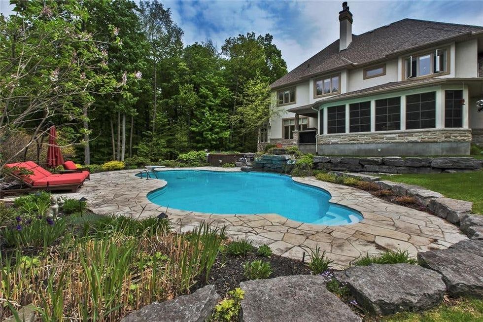 7 Ottawa Mansions For Sale That Are Basically A Spa Resort Narcity