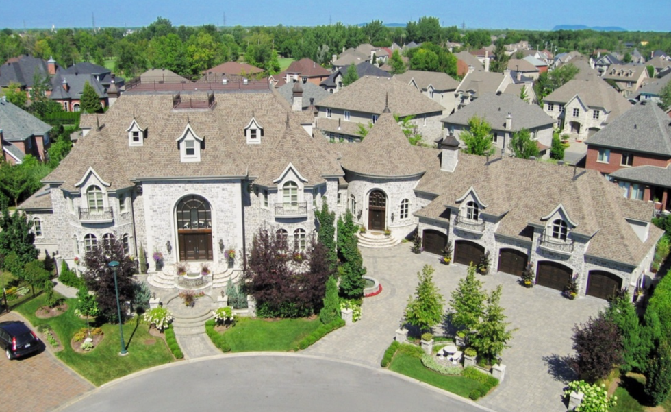 7 Ottawa Mansions For Sale That Could Convince Ryan Reynolds To Move