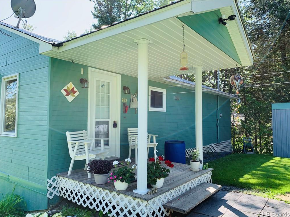 House For Sale In New Brunswick Has A Mini Private Beach & Costs Under