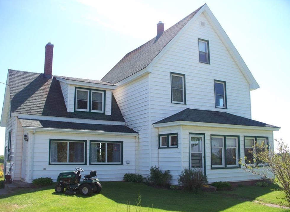 Homes For Sale In PEI Are Surprisingly Affordable & Some Cost Less Than 250K (PHOTOS) Narcity Homes For Sale In PEI Are Surprisingly Affordable & Some Cost Less Than 250K (PHOTOS) Narcity