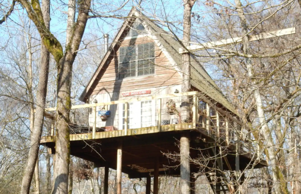 7 Treehouse Airbnbs In Tennessee Near Nashville That Will Give You