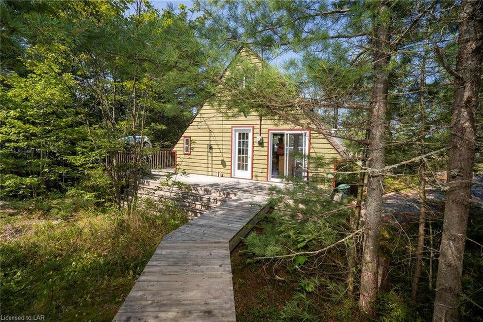 This Cottage For Sale In Ontario Is A Waterfront Paradise For 400K