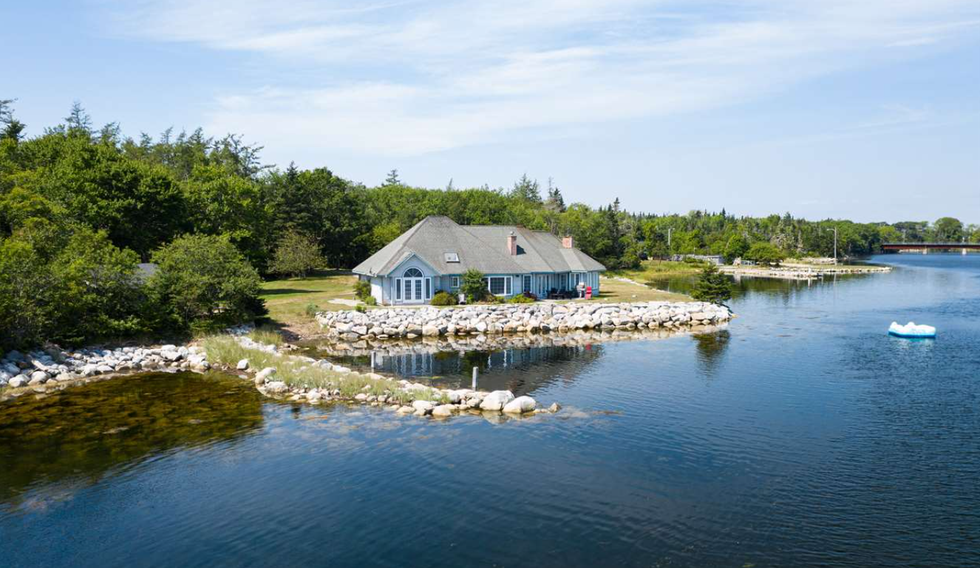 Houses For Sale In Nova Scotia Prove It's The Place To Be For A Cheap Waterside Home Narcity Houses For Sale In Nova Scotia Prove It's The Place To Be For A Cheap Waterside Home Narcity