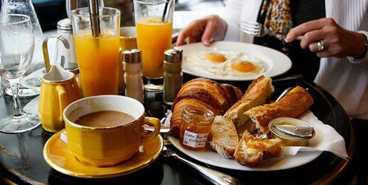 7 Best Places In Vancouver To Eat A Delicious Breakfast For Under 5