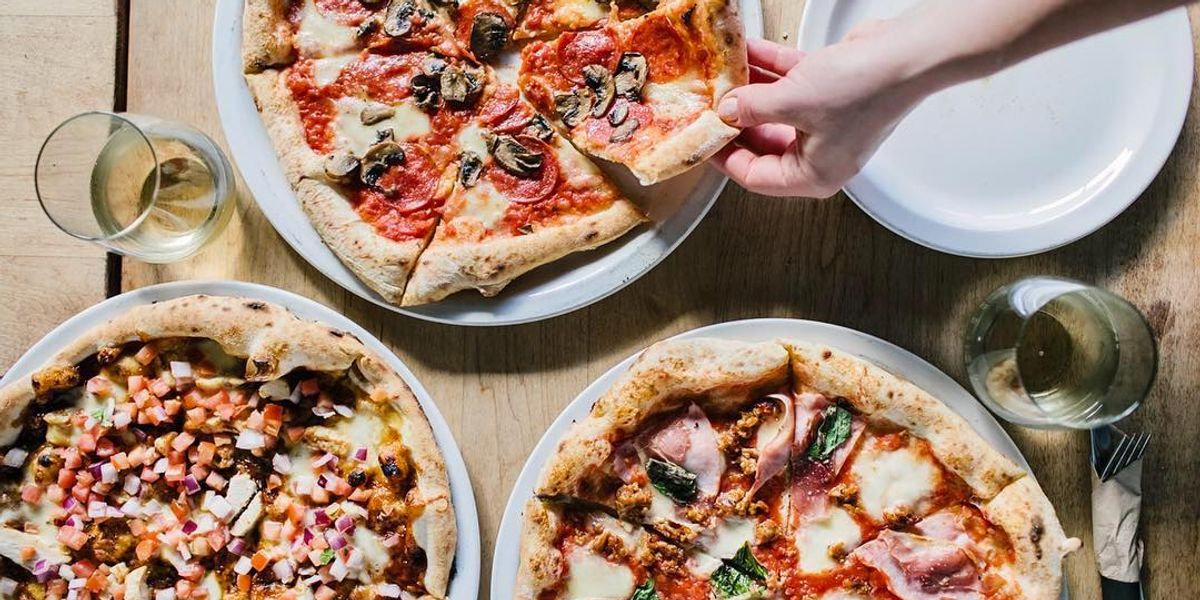 31 Regina Restaurants To Take Your S/O To If You Want To Be Cheap, Normal, and Fancy AF Narcity