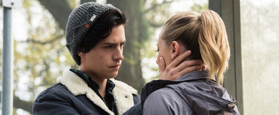 Couple De Riverdale Dans La Vraie Vie