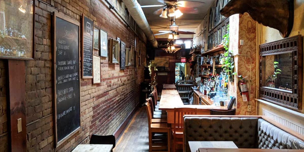 These 10 HoleInTheWall Bars In Toronto Are Serious Hidden Gems Narcity