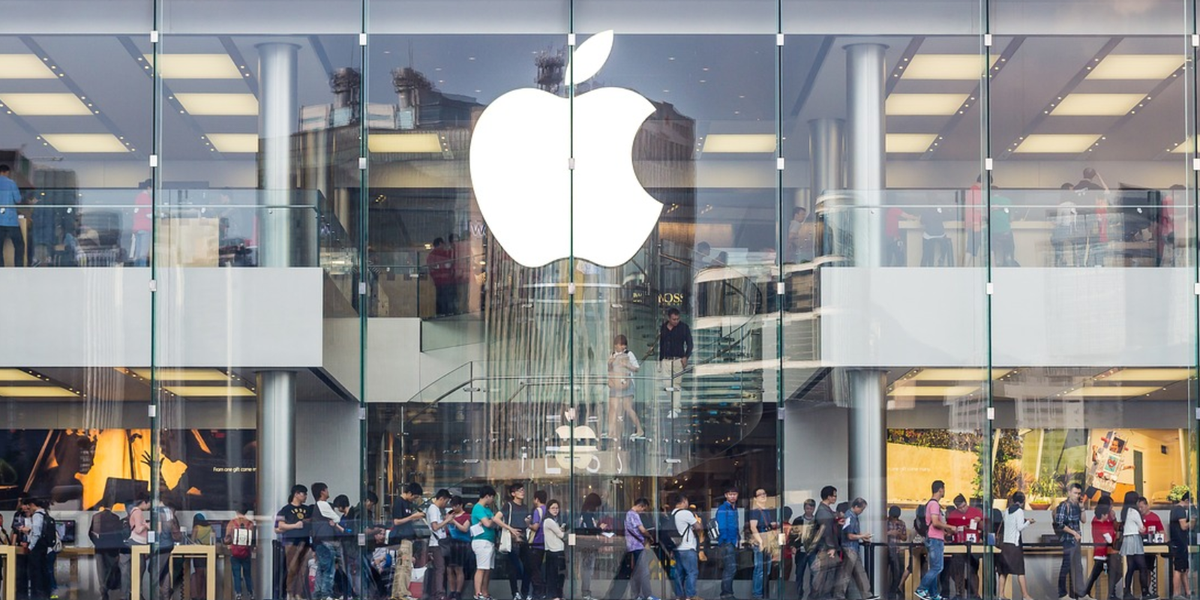 Apple's Total Revenue Is Now Almost Equal To Canada's National GDP