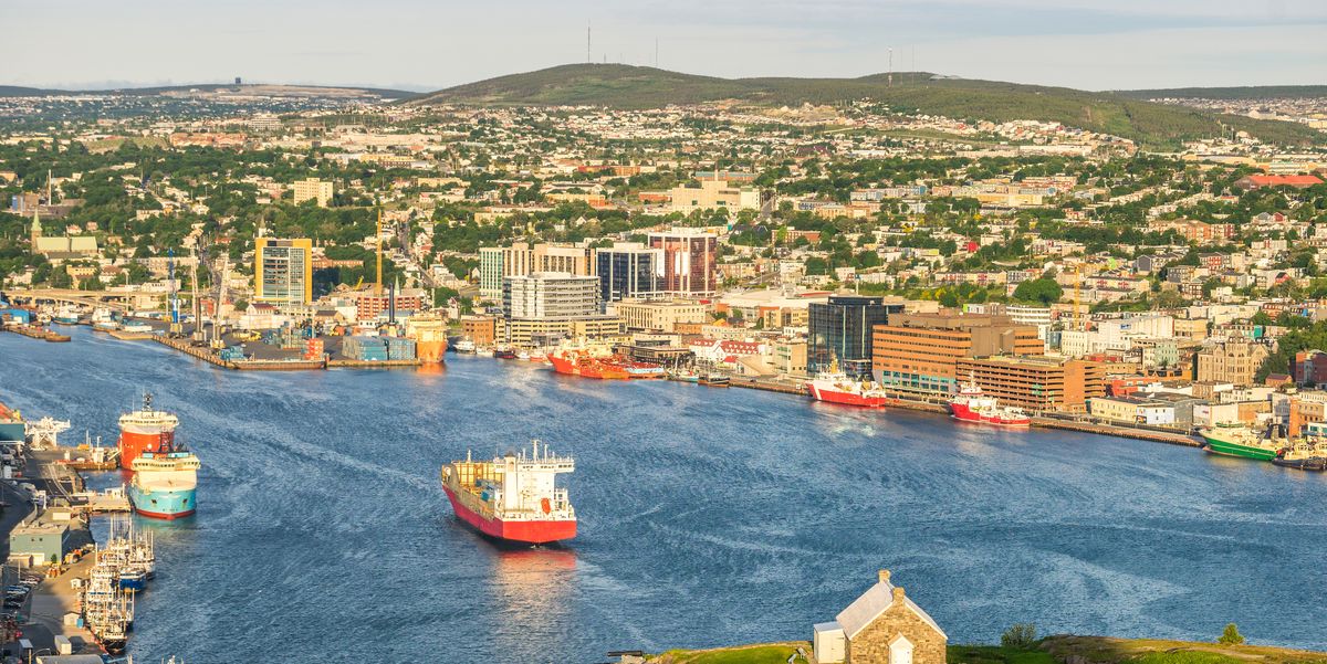 These Are The 10 Worst Cities In Canada To Find A Job Right Now Narcity