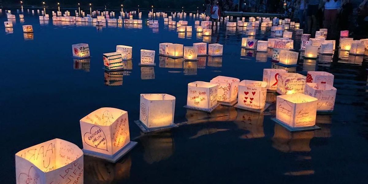 Hosting An Enchanting Water Lantern Festival This Summer