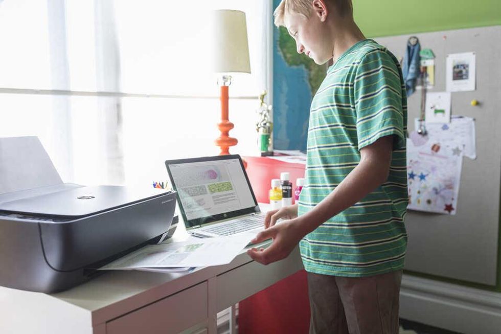 11 Thing To Consider Before Buying A Home Laptop - Narcity