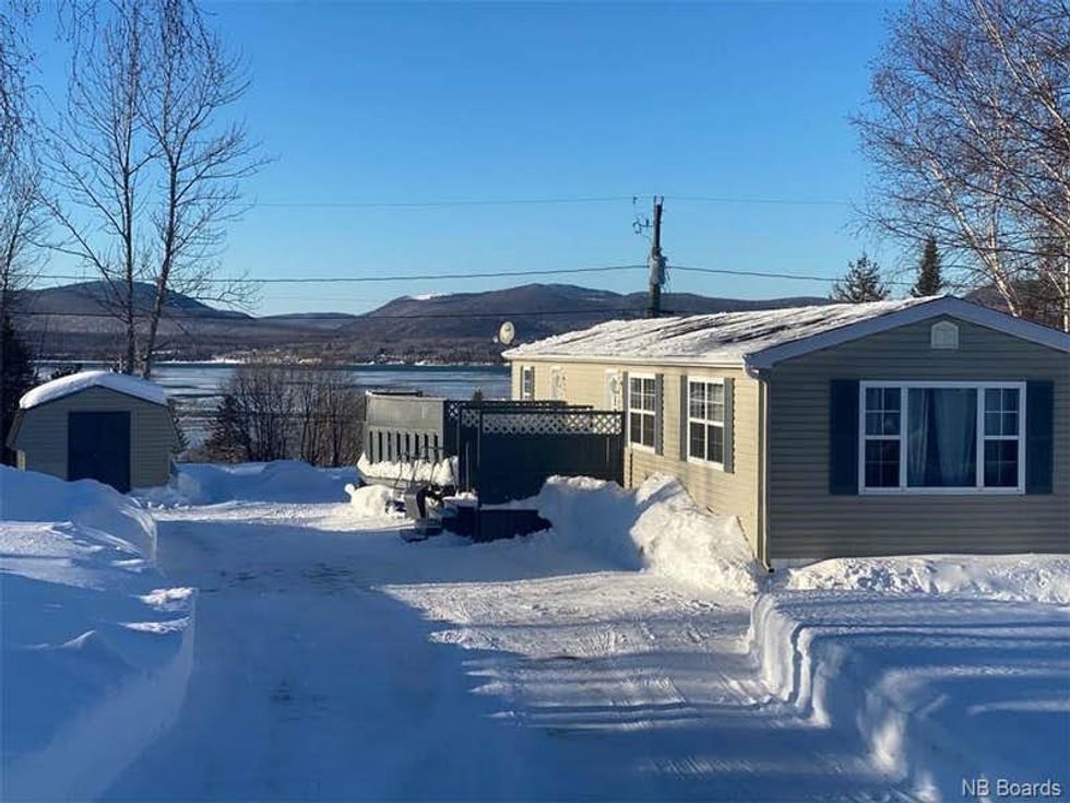 Canada's Cheapest Houses Cost Under 80K & There Are Some For Sale Now