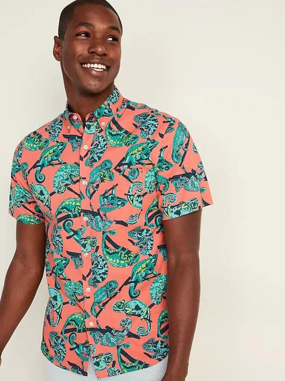 Old Navy Canada Has Amazing Items On Sale Right Now For Men And Women