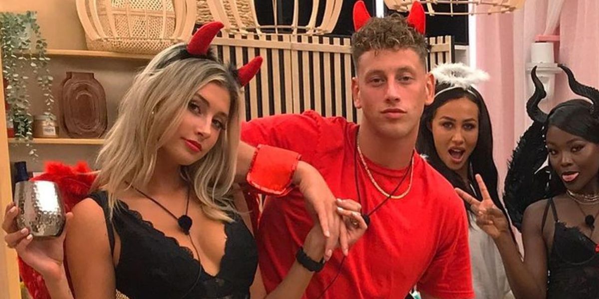 Carly Lawrence et Joey Joy de Too Hot to Handle ont un Carly Lawrence et Joey Joy de Too Hot to Handle ont un