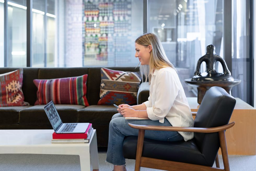 This Free Virtual MBA Event Helps Canadians Network With Top Business Schools