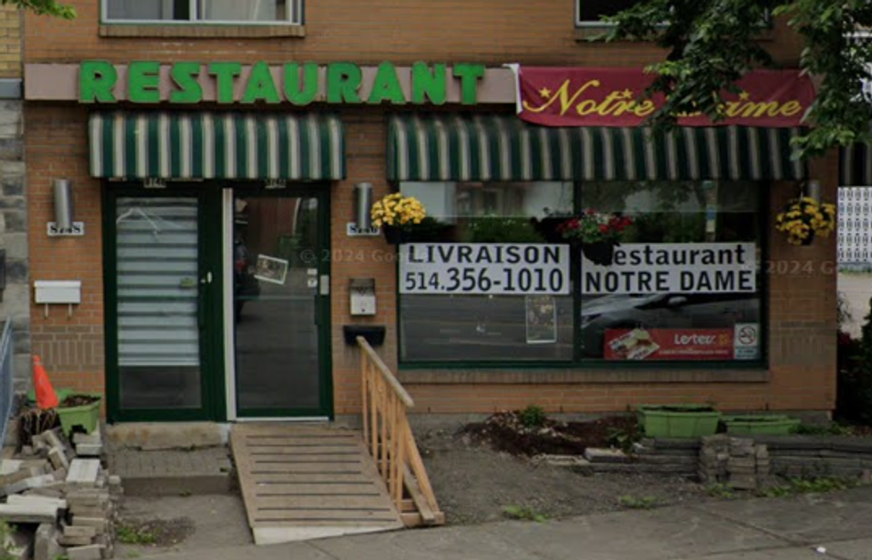 Fa\u00e7ade du restaurant Notre-Dame \u00e0 Montr\u00e9al.