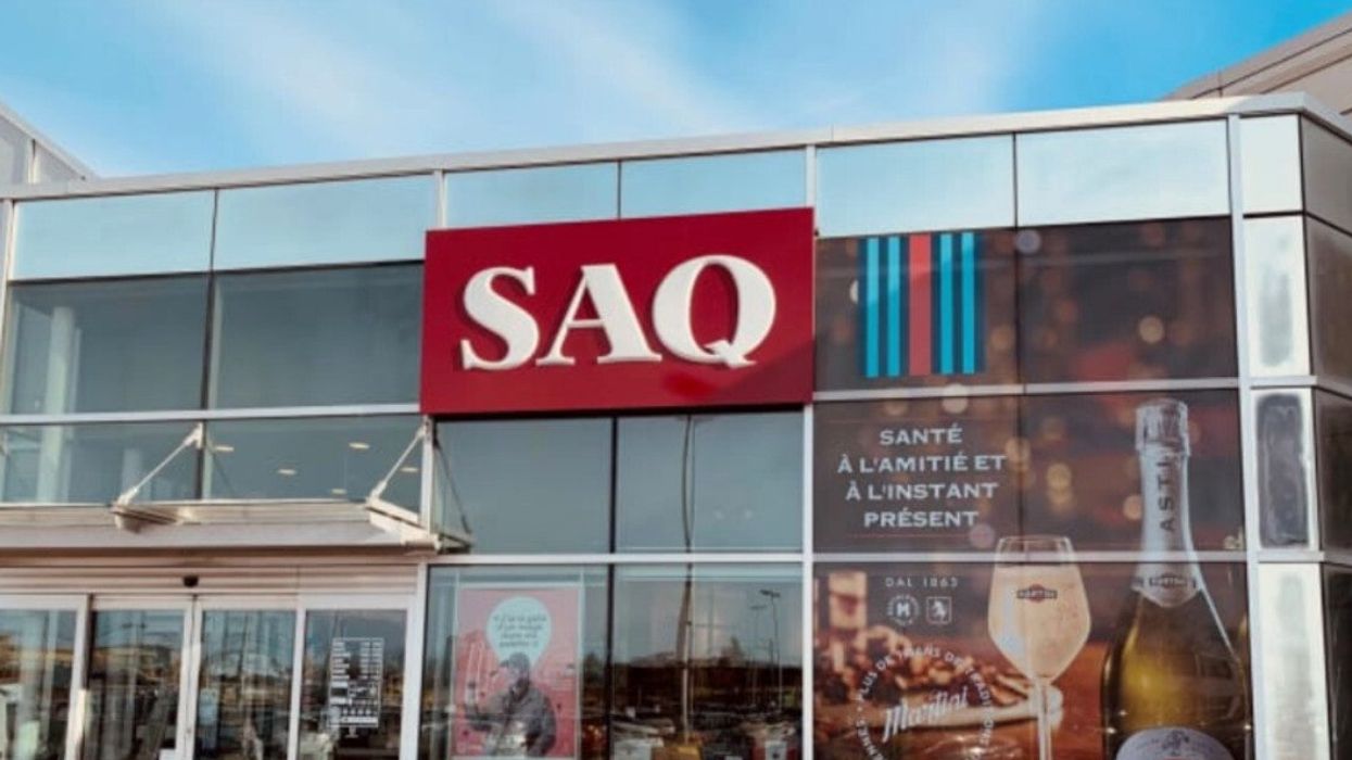 Façade d'une succursale de la SAQ.