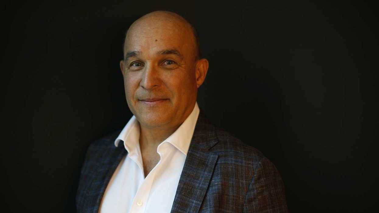 Fact File: Story with Balsillie hyping crypto fake