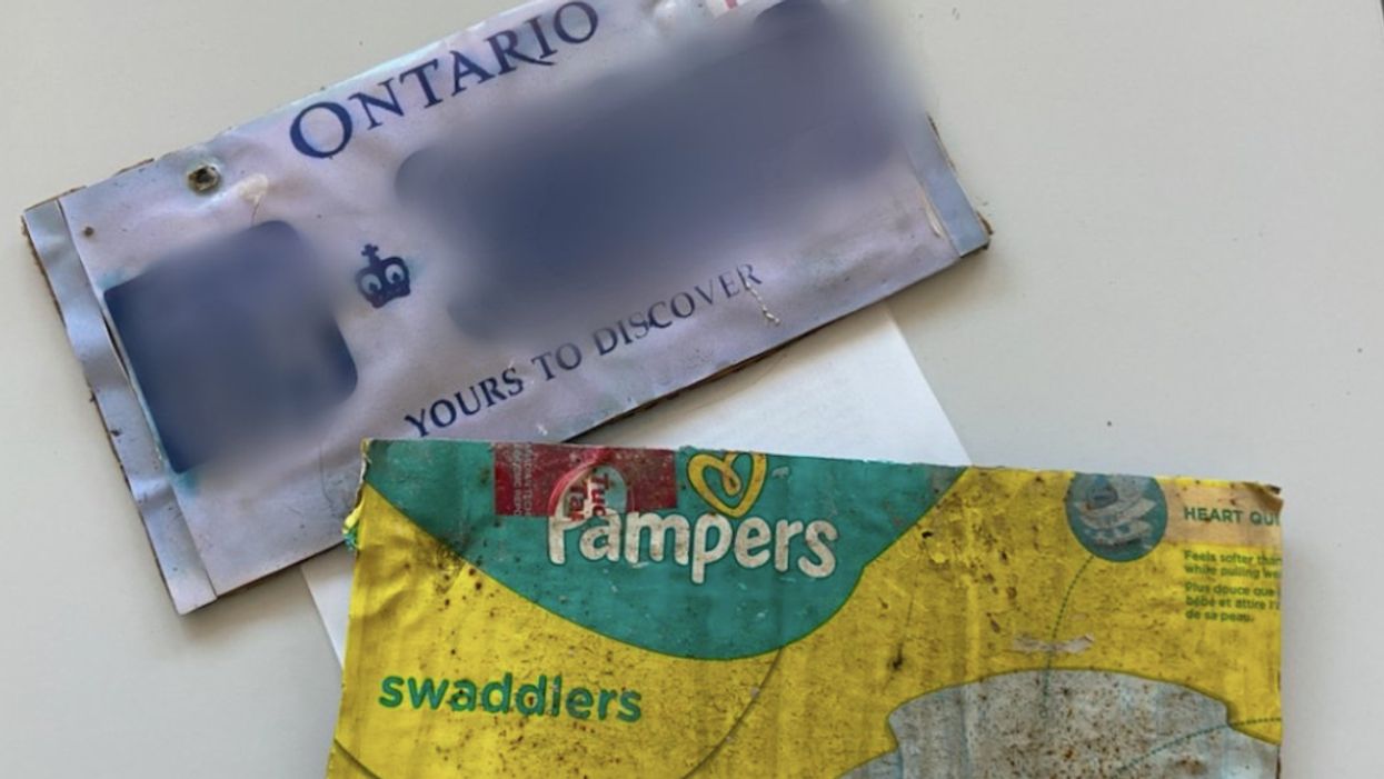 Fake Ontario Licence Plate Was Made Out Of A Diaper Box (PHOTO)