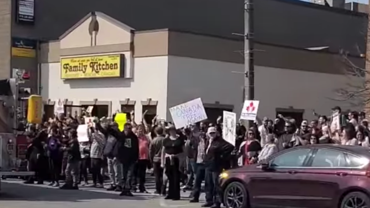 Family Kitchen Opened For In-Person Dining & A Huge Crowd Showed Up (VIDEO)