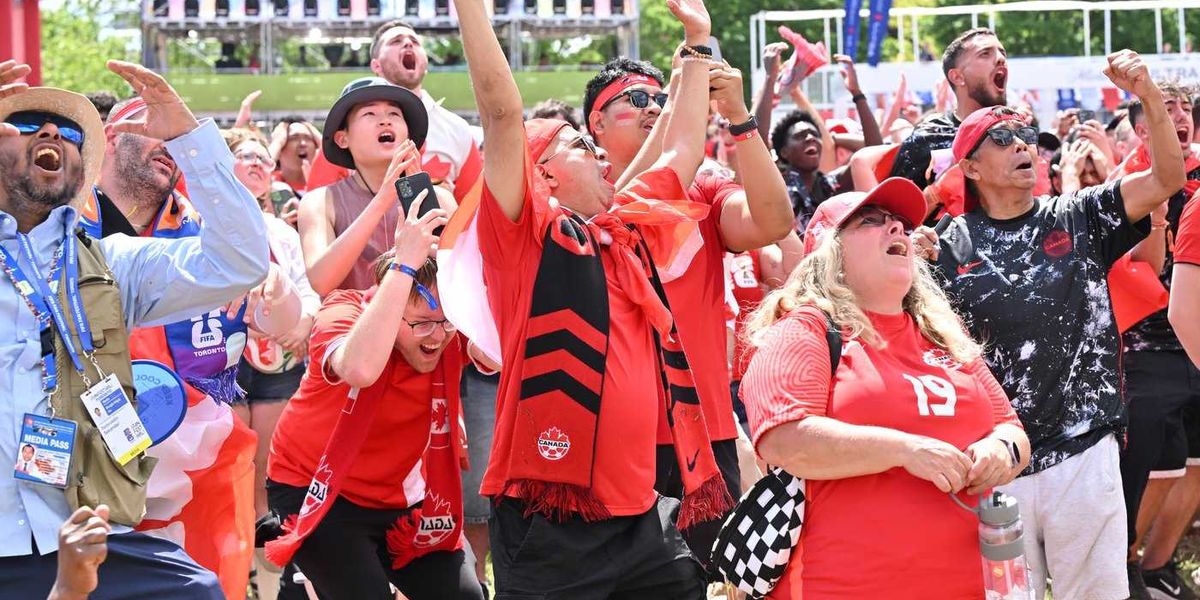 Away from Toronto Stadium, fans celebrate Canada’s ‘historic’ World Cup game Away from Toronto Stadium, fans celebrate Canada’s ‘historic’ World Cup game
