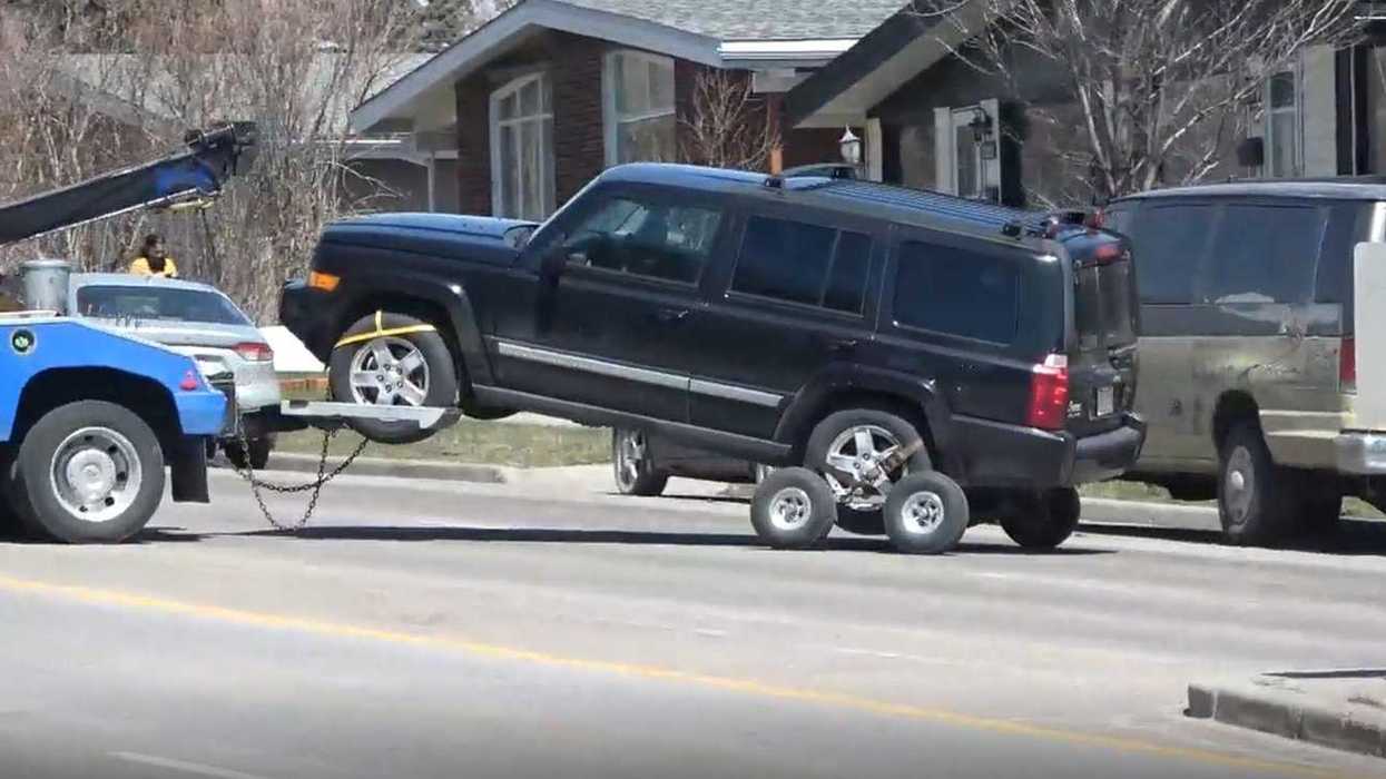 Father charged with killing 2 children in Calgary