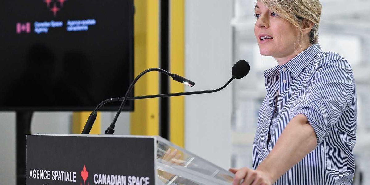 Feds block board appointment to Quebec laser firm bought by Chinese company Feds block board appointment to Quebec laser firm bought by Chinese company