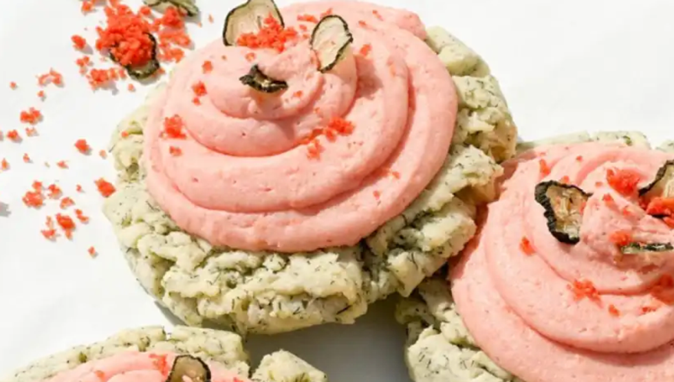 Flamin Hot Dill Cookie.