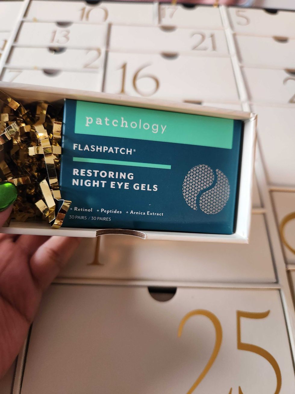 FlashPatch Restoring Night Eye Gel Mask.
