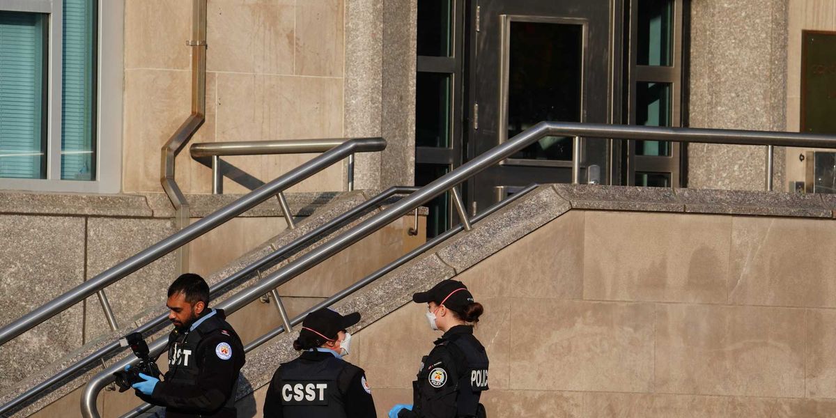 Toronto police are investigating a reported shooting at the US consulate Toronto police are investigating a reported shooting at the US consulate