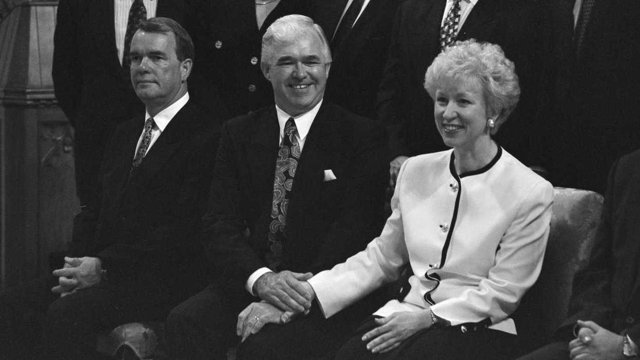 Former cabinet minister Tom Siddon dead at 84