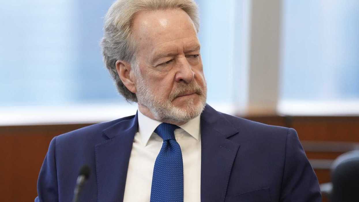 Former trade chief sees no tariff deal this year