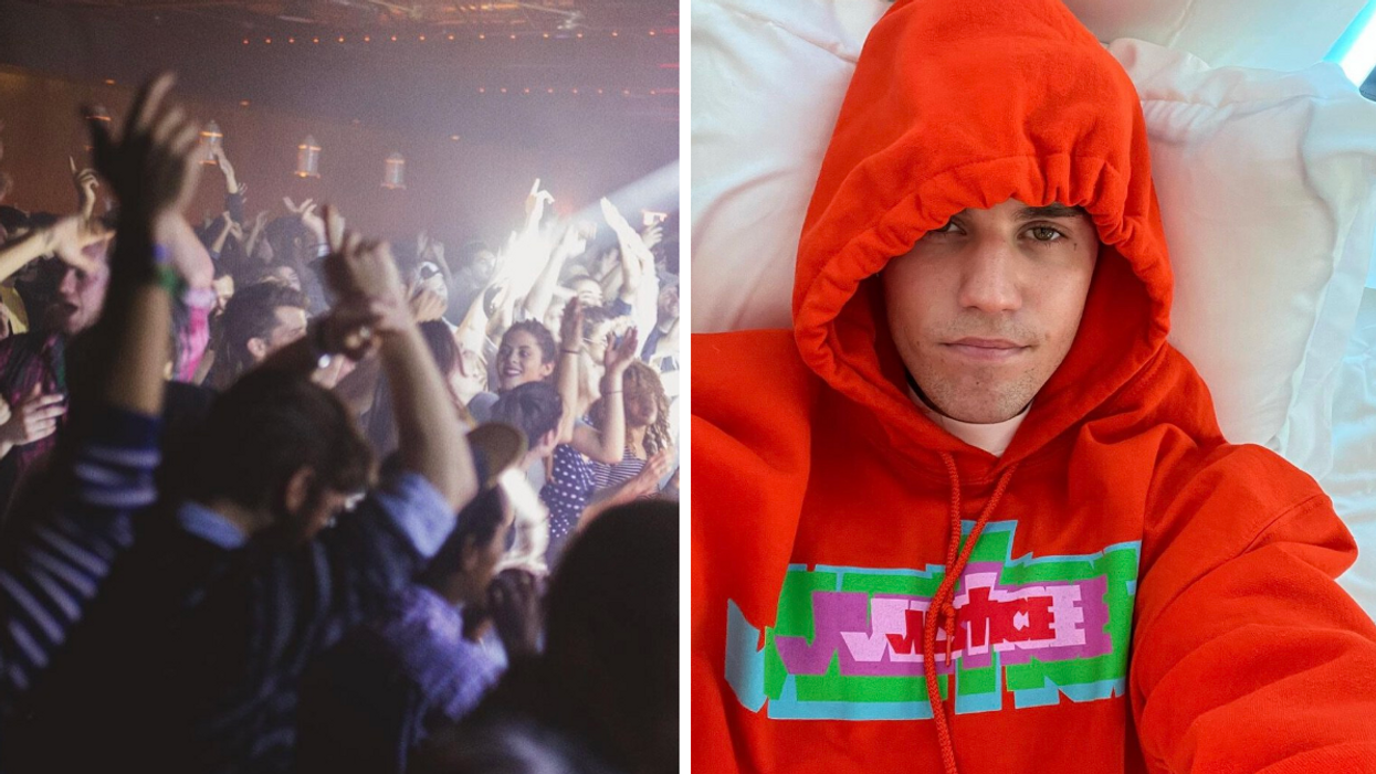 Foule au théâtre Fairmount. Droite: Justin Bieber portant un kangourou rouge dans un lit.