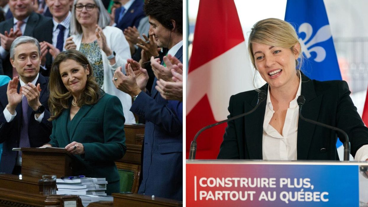François-Philippe Champagne, Chrystia Freeland et Justin Trudeau. Droite : Mélanie Joly.