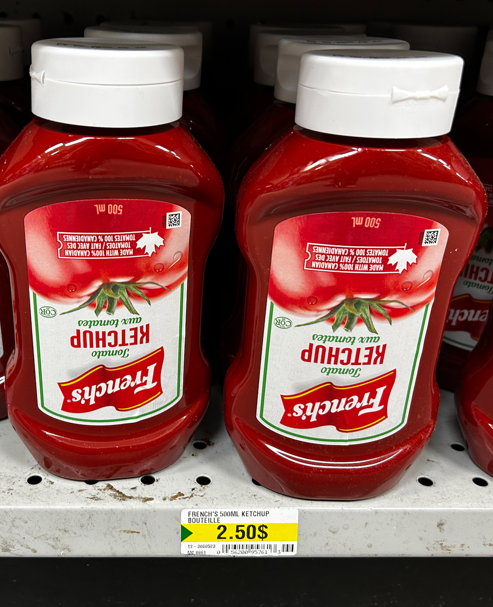 French's - Ketchup aux tomates en vente au Dollarama de Ch\u00e2teauguay.